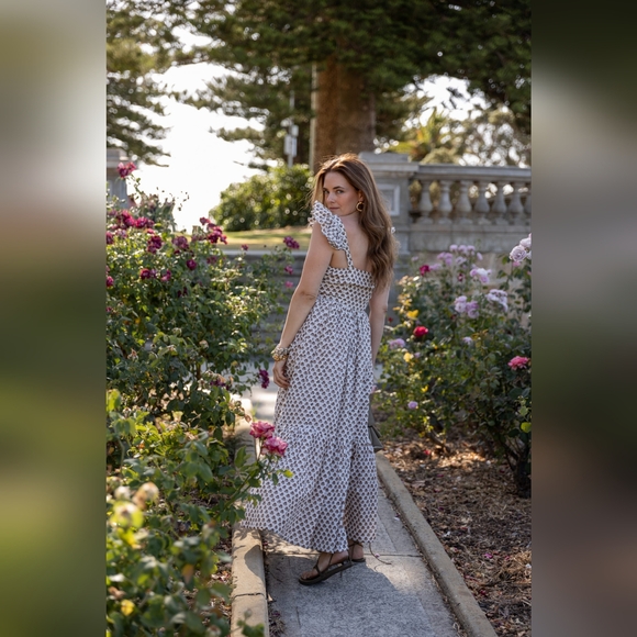 Daughters of India Manjari Dress - Picture 3 of 15